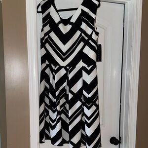 Tiana B. Black and White Geometric Midi Dress
